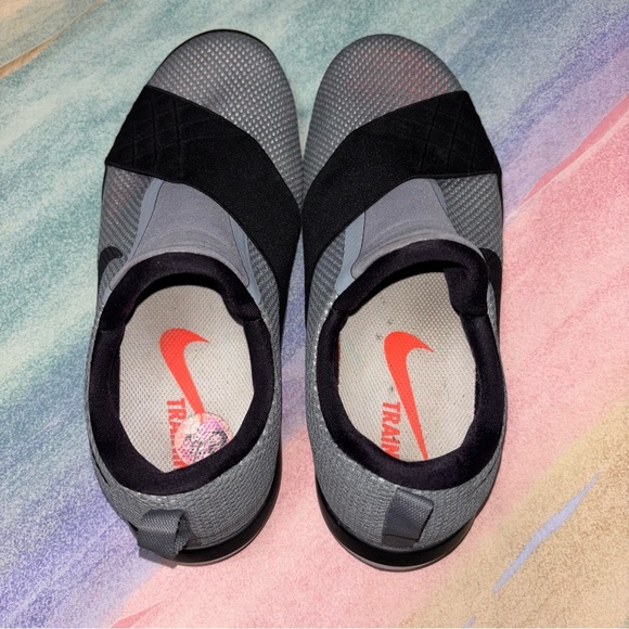 Nike Free Running Shoes Gray/Black Women's Size 8.5 SLIP-On - Picture 7 of 8